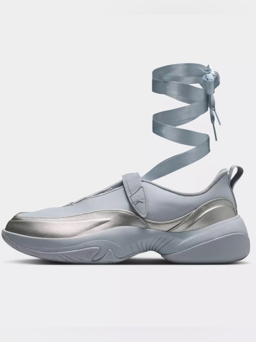 📎 NIKE POINTE MARY JANE DUST METALLIC SILVER 🩶 - Picture 2 of 4